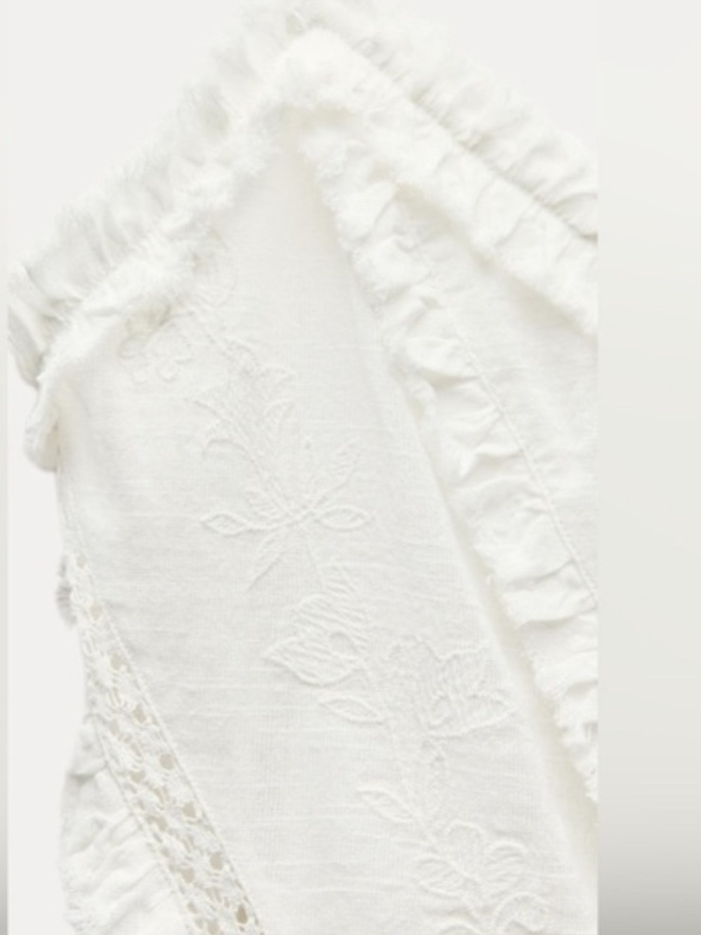 NWT Zara boho floral embroidered ruffle top 
🚨FIRM PRICE NO DISCOUNT - Picture 2 of 10